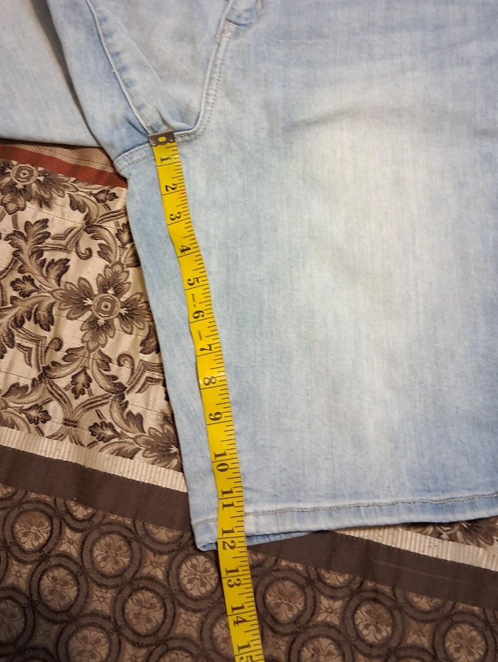 torrid Denim Two Piece Set- Light and Medium Wash Blue Boyfriend Short Summer - Picture 9 of 12